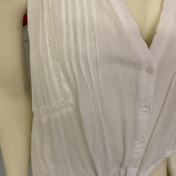 Sanctuary /Anthropology sheer tie bottom tank - Picture 16 of 16